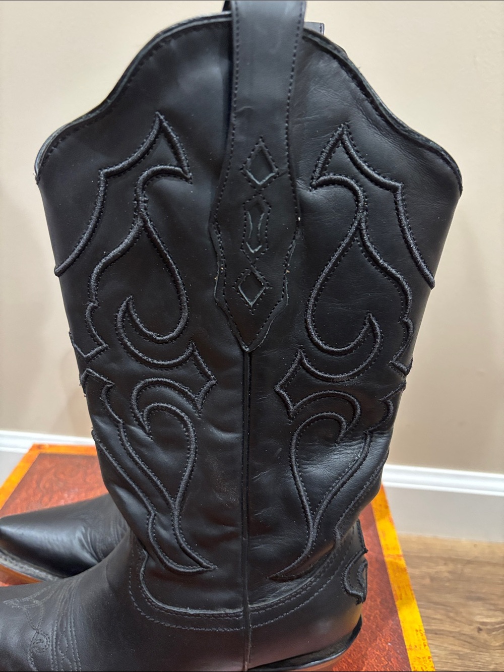 Corral Black Snip Toe Boots - Picture 3 of 4